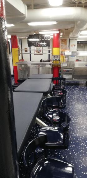 Comedor Barco Base Naval Rota