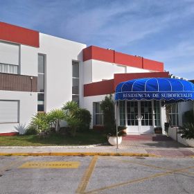 Residencia suboficiales Base Naval Rota