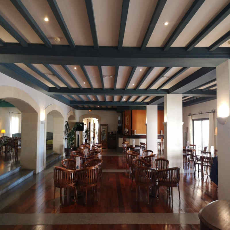 Pìnturas Bolaños: Pintando Interior del Hotel Duque de Nájera